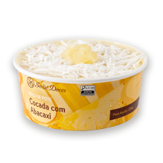 Bolo de Pote Cocada Com Abacaxi